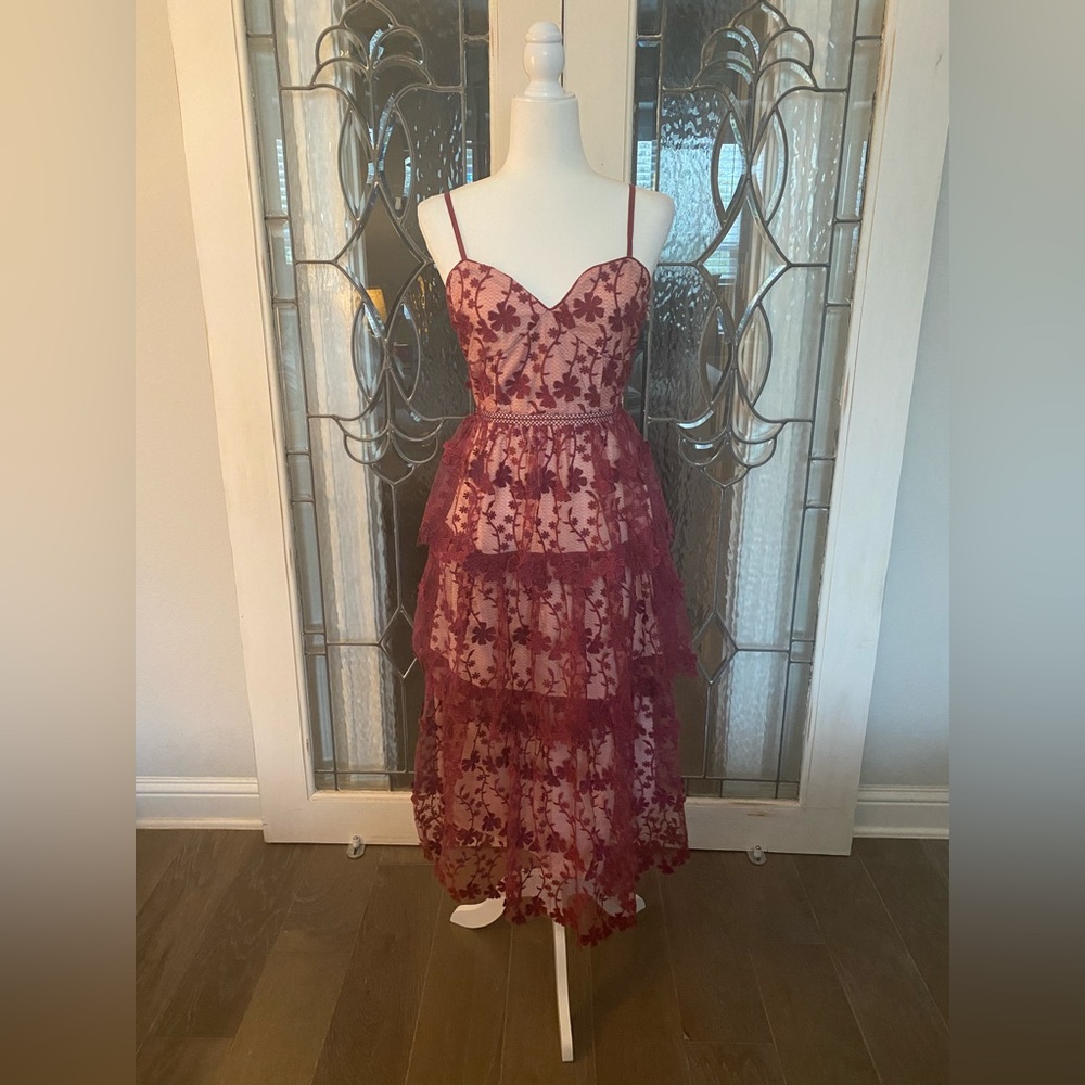 Endless Rose Tiered Lace Midi